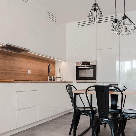 Unique 3City Apartments - Grey Apartment 格但斯克 外观 照片