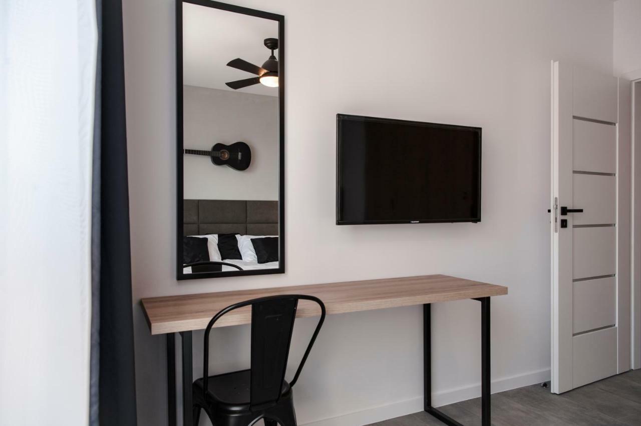 Unique 3City Apartments - Grey Apartment 格但斯克 外观 照片