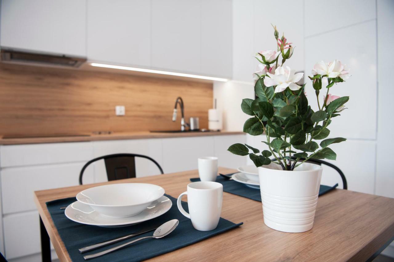 Unique 3City Apartments - Grey Apartment 格但斯克 外观 照片