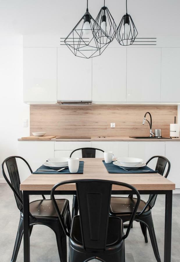 Unique 3City Apartments - Grey Apartment 格但斯克 外观 照片